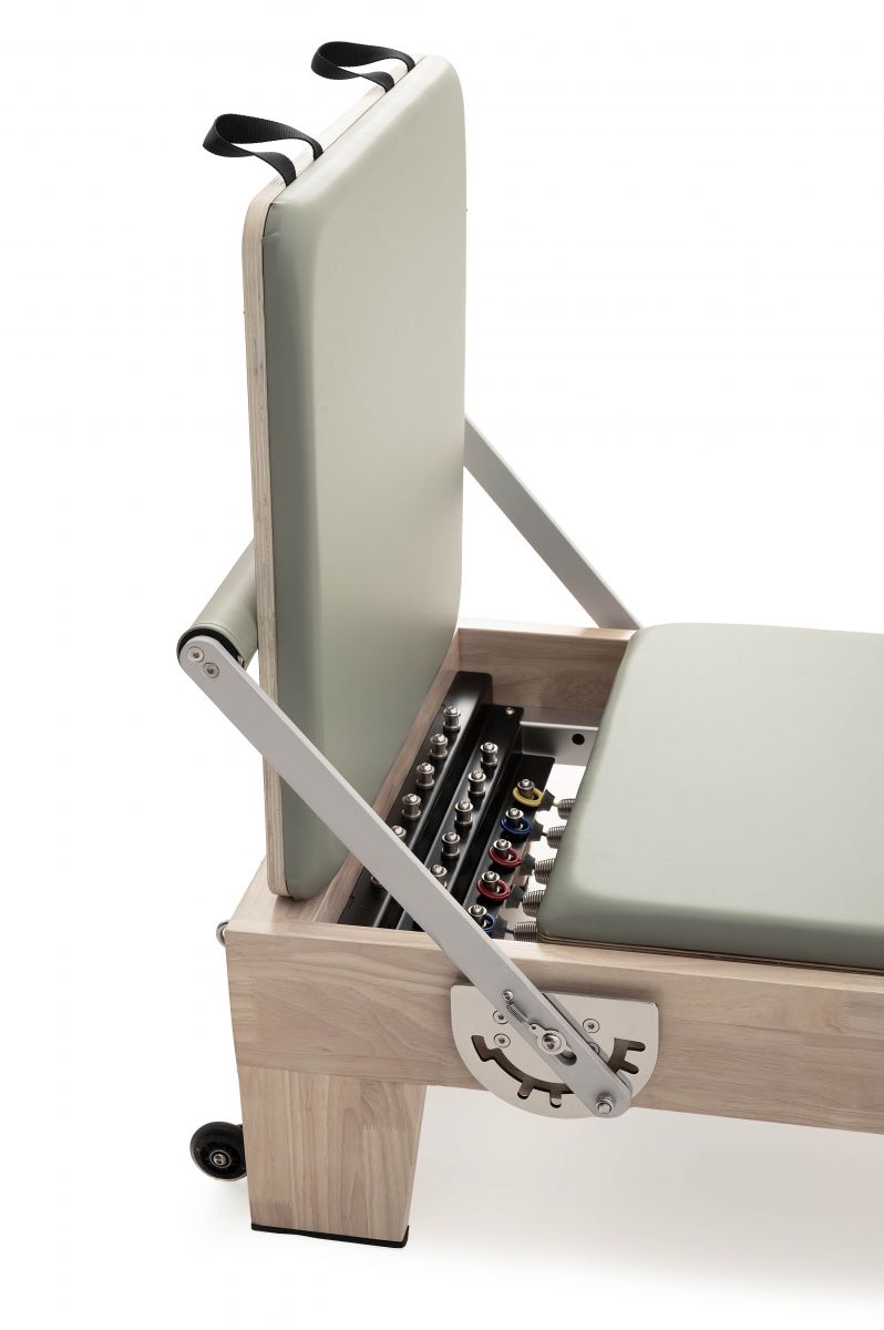 Carica immagine in Galleria Viewer, Lettino Reformer Pilates in Legno con Torre Mooma