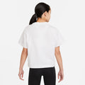 Carica immagine in Galleria Viewer, Nike Sportswear T-shirt – Ragazza