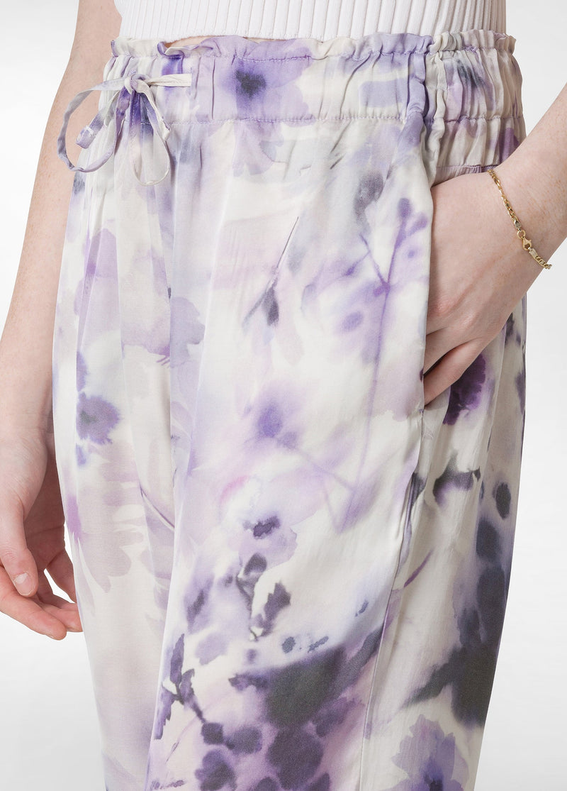 Carica immagine in Galleria Viewer, PANTALONE JOGGER IN RASO STAMPATO VIOLA