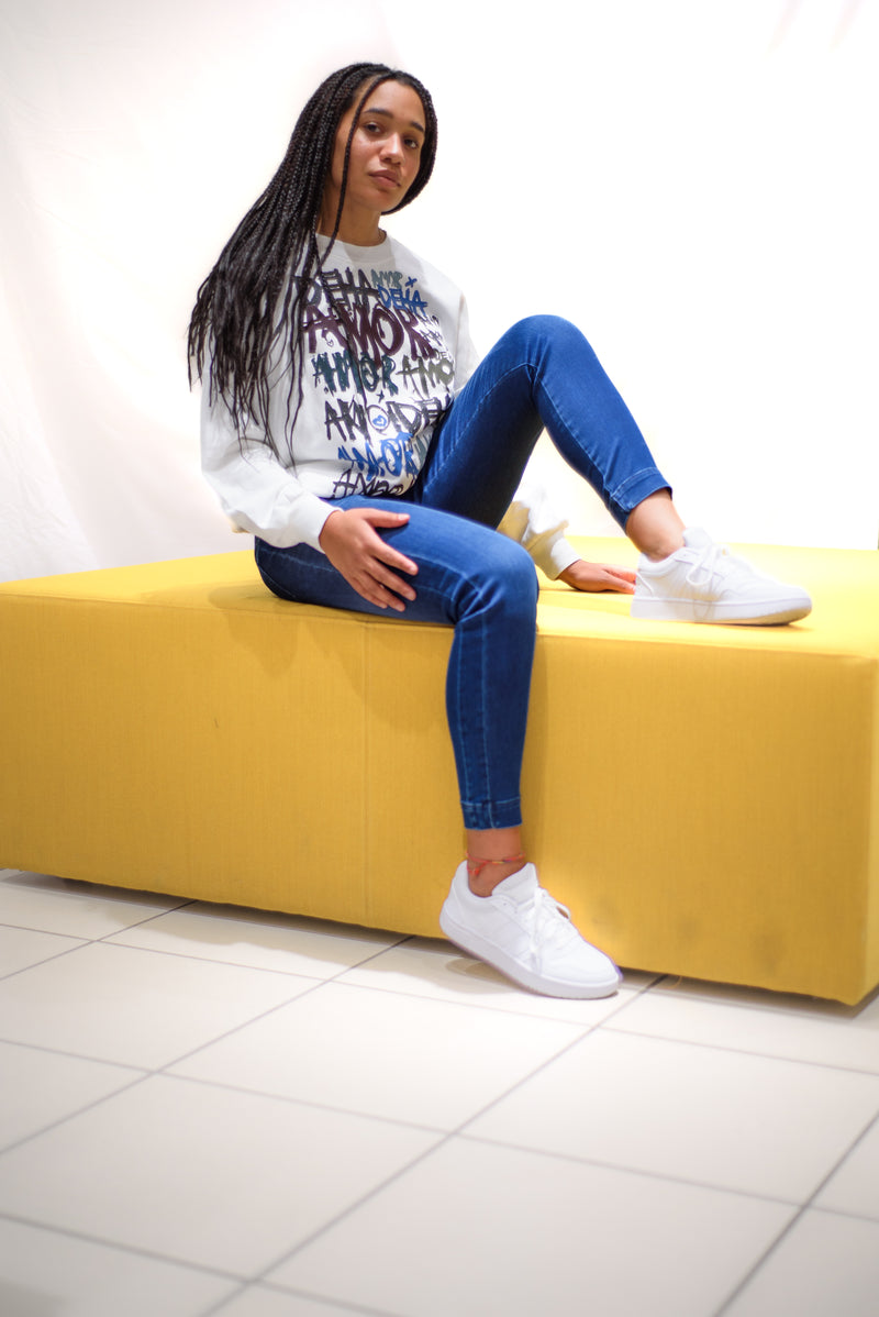 Carica immagine in Galleria Viewer, FELPA DEHA GIROCOLLO CON STAMPA BIANCO