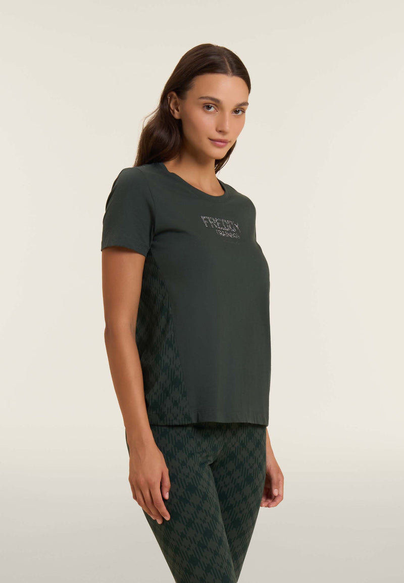 Carica immagine in Galleria Viewer, T-shirt raglan con inserto geometrico
