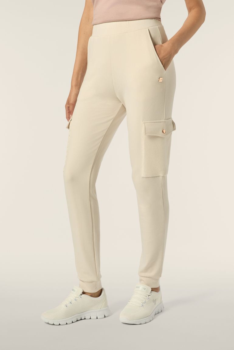 Carica immagine in Galleria Viewer, Pantalone donna in felpa viscosa con tasche cargo in velluto