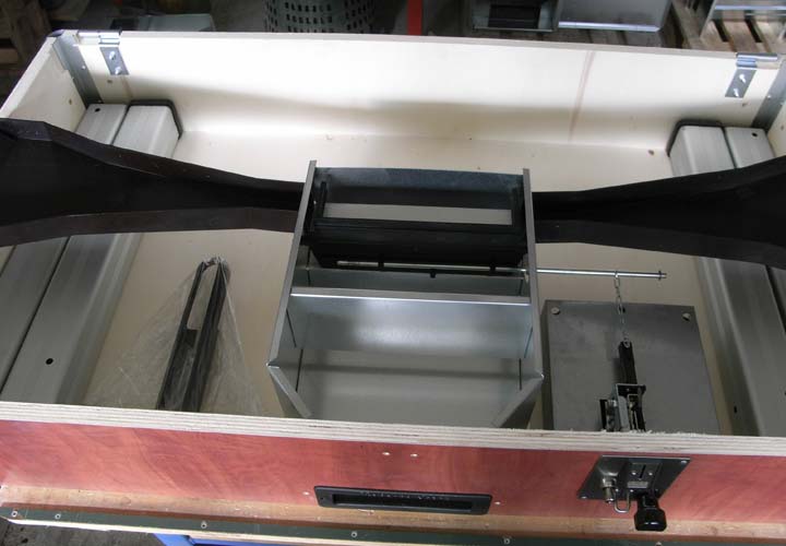 Carica immagine in Galleria Viewer, EXPORT LED CON GETTONIERA