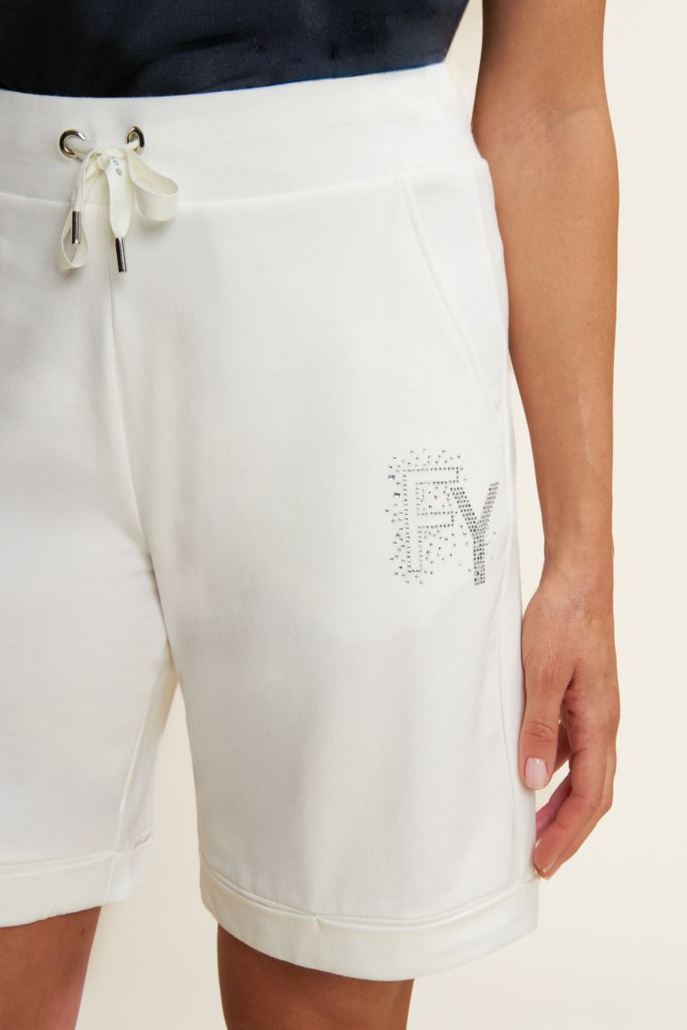 Carica immagine in Galleria Viewer, Pantaloni corti con Risvolto e Logo Strass