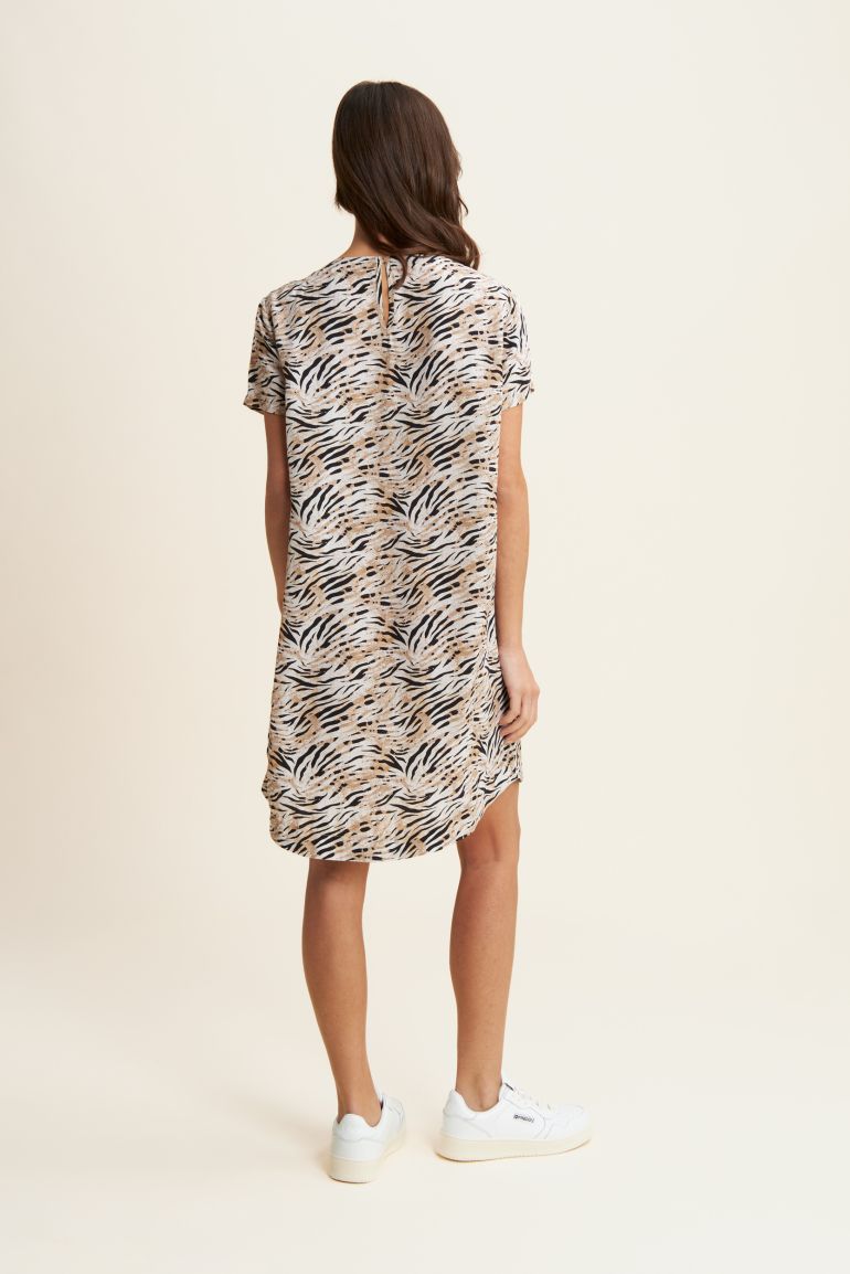 Carica immagine in Galleria Viewer, Vestito midi in viscosa animalier con maniche corte