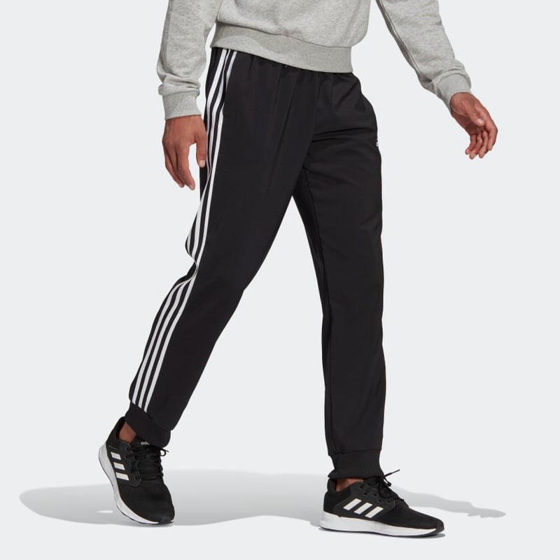 Carica immagine in Galleria Viewer, PANTALONI AEROREADY ESSENTIALS TAPERED CUFF WOVEN 3-STRIPES