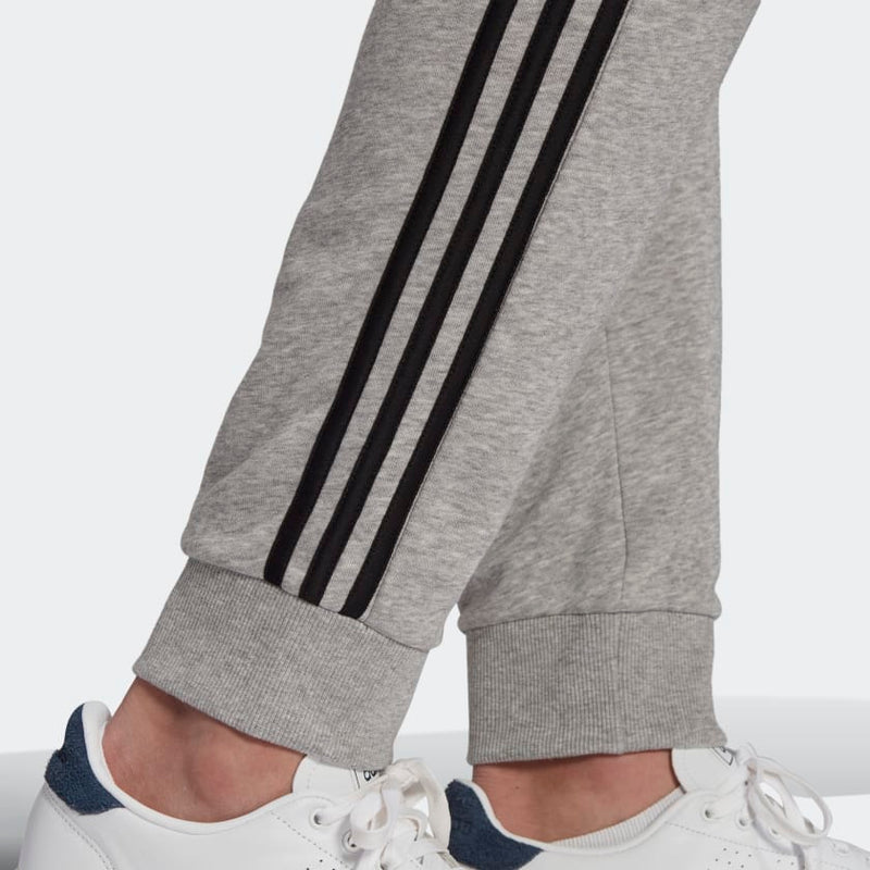 Carica immagine in Galleria Viewer, PANTALONI ESSENTIALS FRENCH TERRY TAPERED CUFF 3-STRIPES