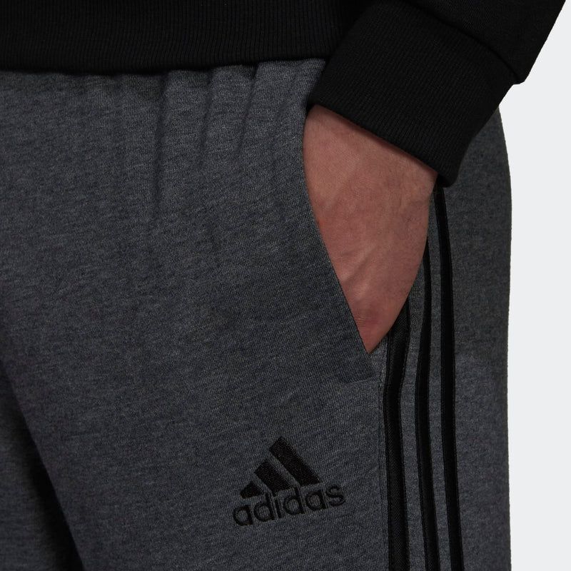 Carica immagine in Galleria Viewer, PANTALONI ADIDAS ESSENTIALS FRENCH TERRY TAPERED CUFF 3-STRIPES