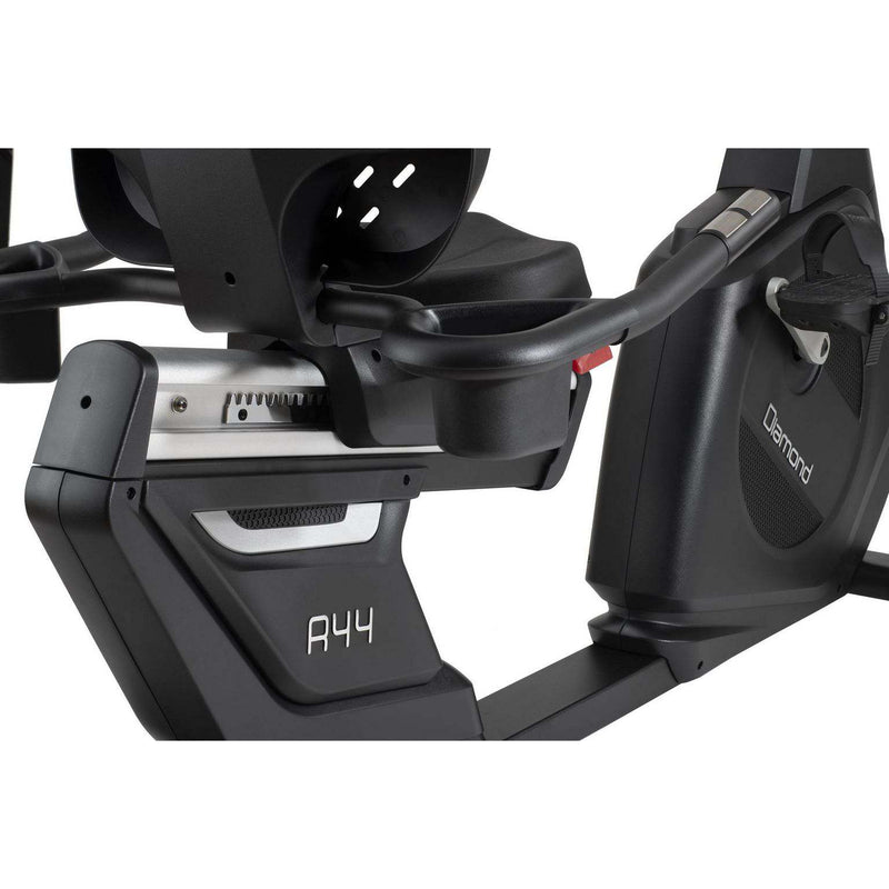 Carica immagine in Galleria Viewer, R44 RECUMBENT BIKE CICLOERGOMETRO PROGRAMMABILE E AUTOALIMENTATA