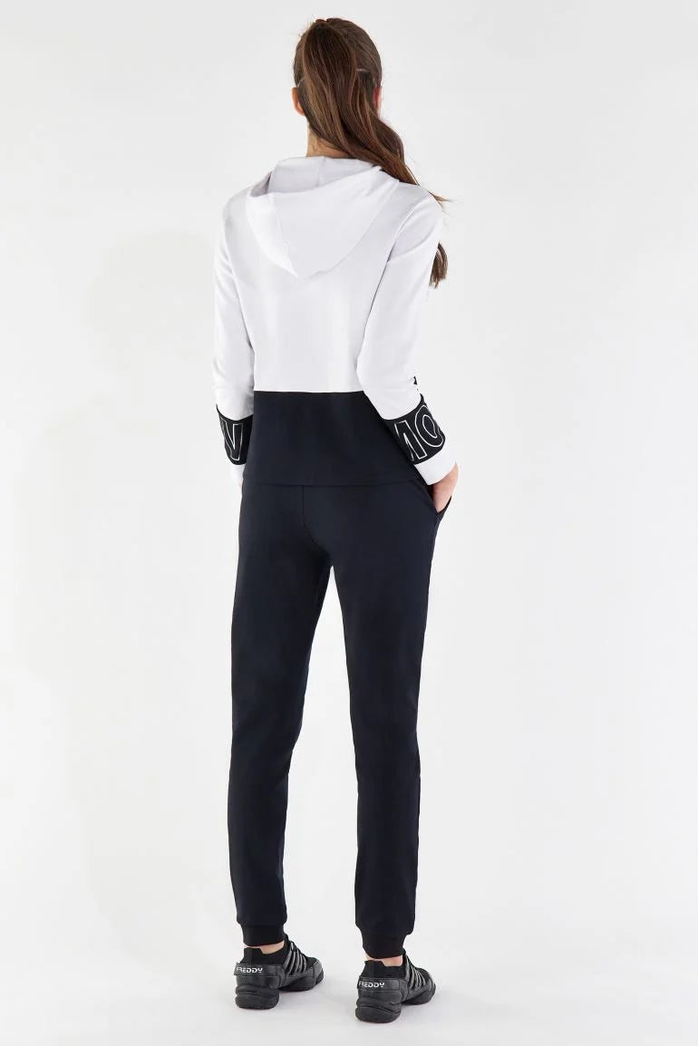 Carica immagine in Galleria Viewer, Tuta comfort color block e stampa FREDDY MOV. argento