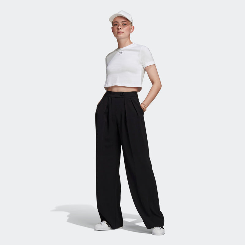 Carica immagine in Galleria Viewer, T-SHIRT ADICOLOR CLASSICS ROLL-UP SLEEVE CROP