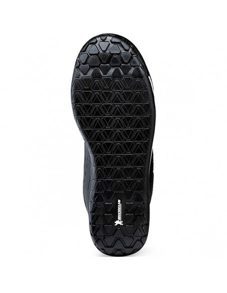 Carica immagine in Galleria Viewer, SCARPE BICI CLAN BLACK