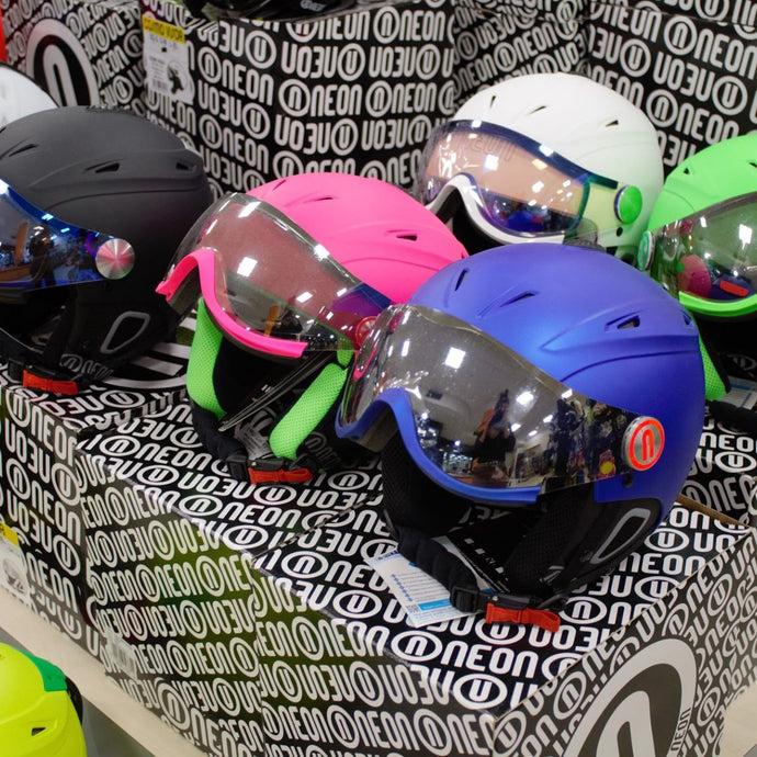 Come scegliere il casco da sci o da snowboard?