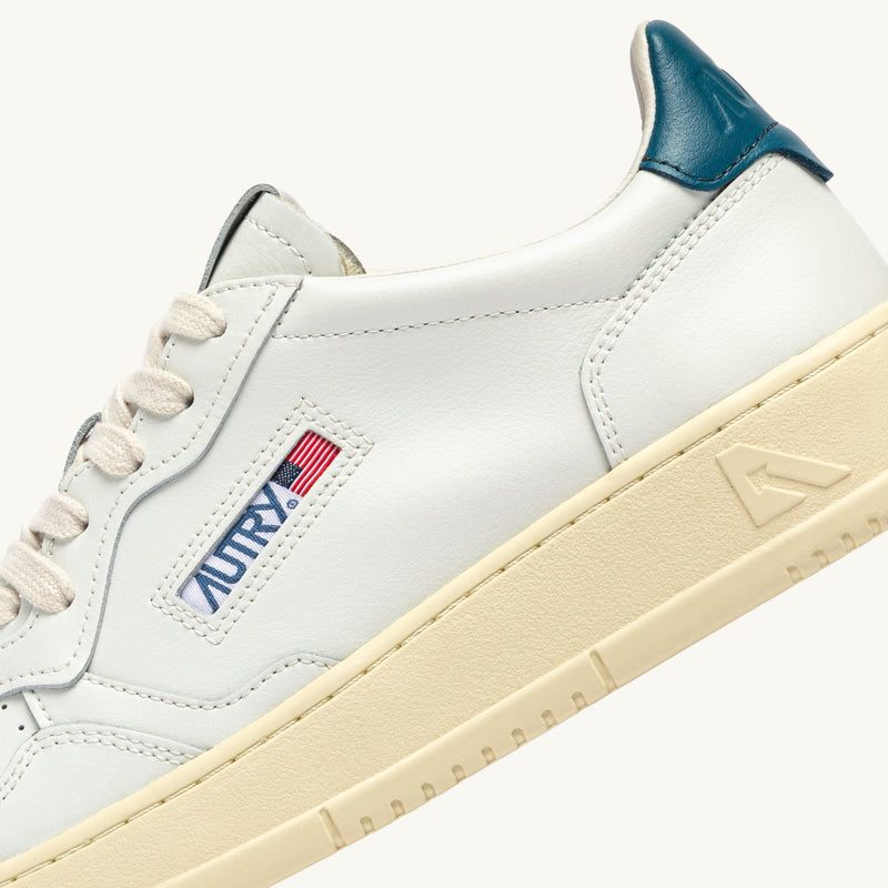 Carica immagine in Galleria Viewer, scarpe SNEAKERS MEDALIST LOW IN PELLE
