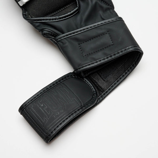 Carica immagine in Galleria Viewer, GUANTI MMA BLACK EDITION

