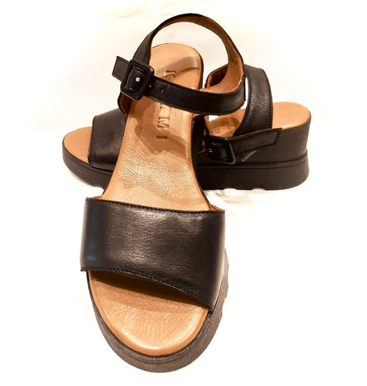 SANDALO IN PELLE ZEPPA