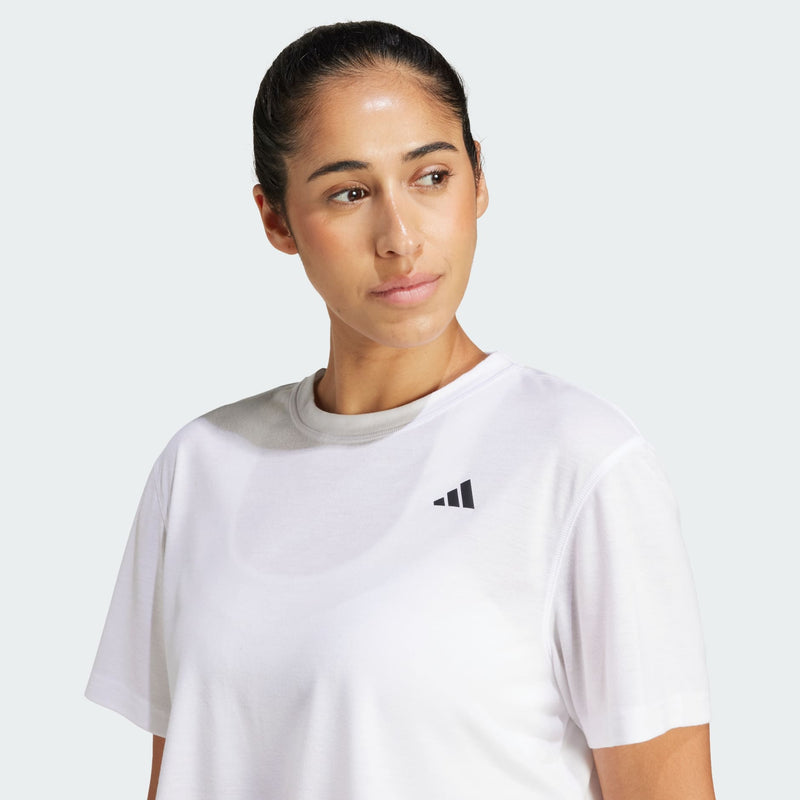 Carica immagine in Galleria Viewer, T-SHIRT da allenamento squadrata Train Essentials
