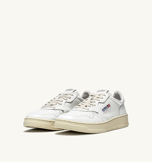 scarpe SNEAKERS MEDALIST LOW IN PELLE