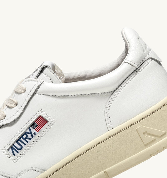 scarpe SNEAKERS MEDALIST LOW IN PELLE