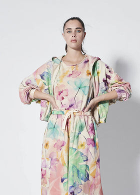 T-SHIRT CON GRAFICA FLOREALE DEHA